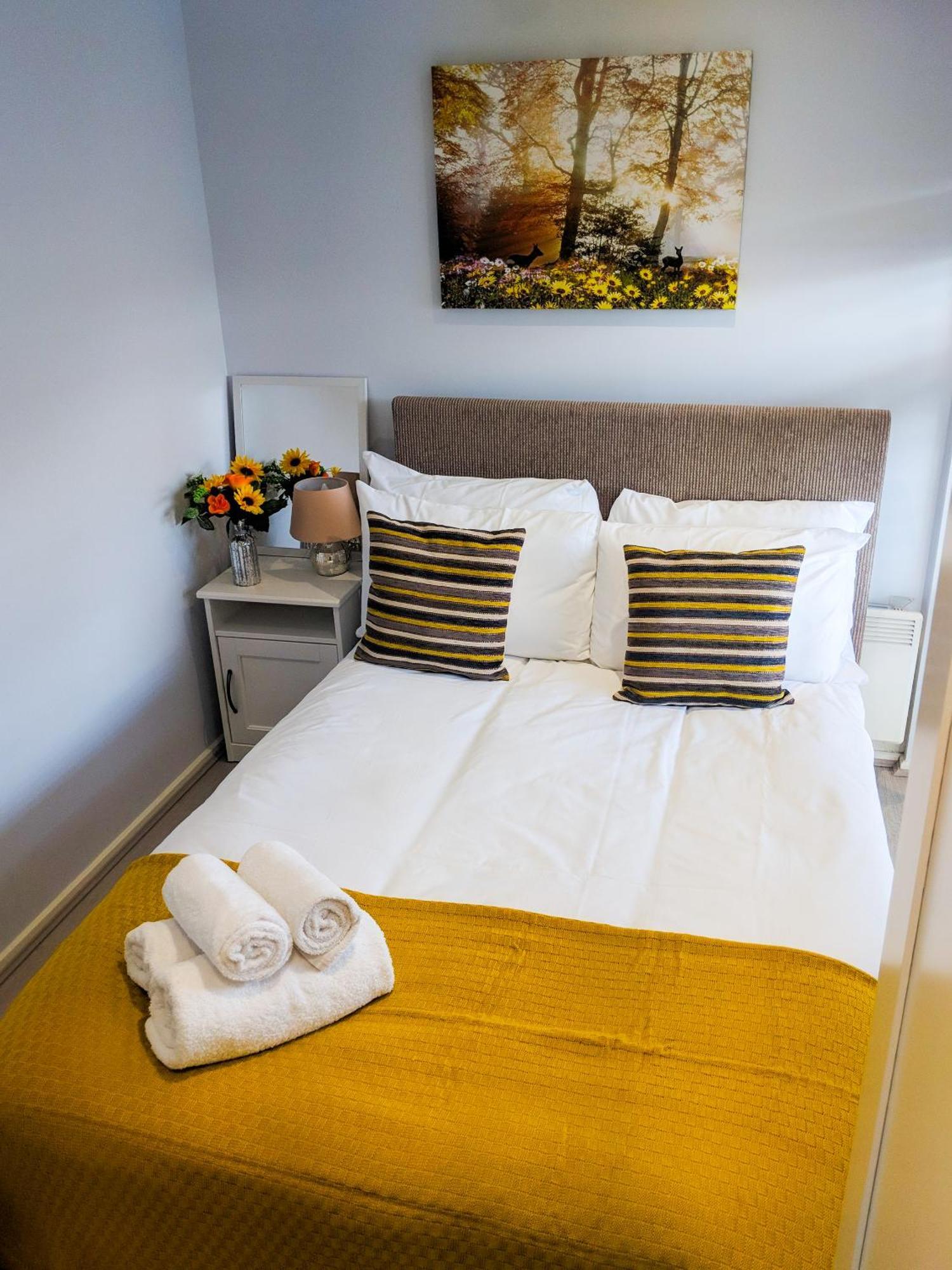 Lt Grove Apartment - Stratford Лондон Экстерьер фото