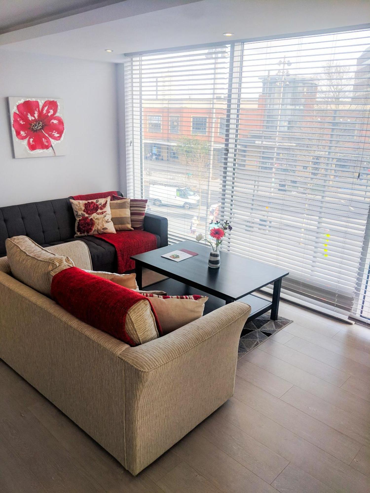 Lt Grove Apartment - Stratford Лондон Экстерьер фото