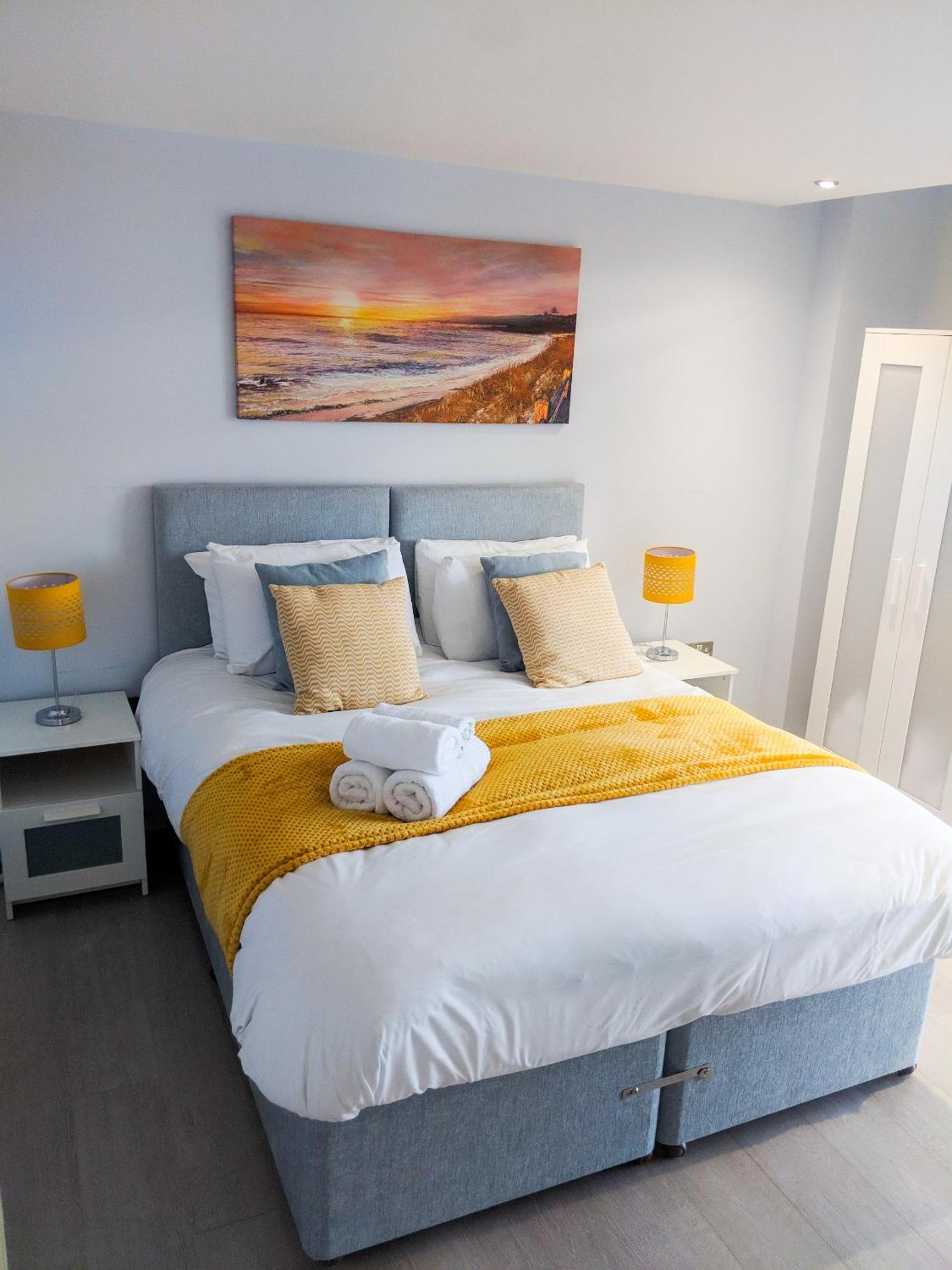 Lt Grove Apartment - Stratford Лондон Экстерьер фото